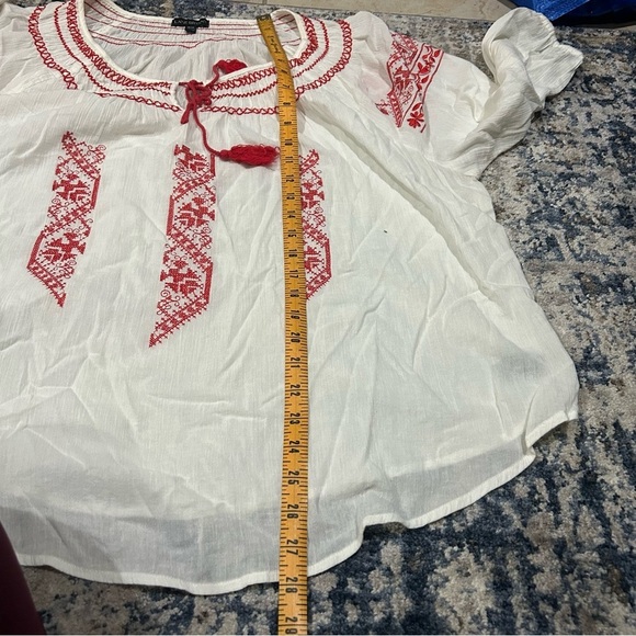 Lane Bryant White & Red Bavarian Embroidered Tunic Size 18/20 - Picture 9 of 10